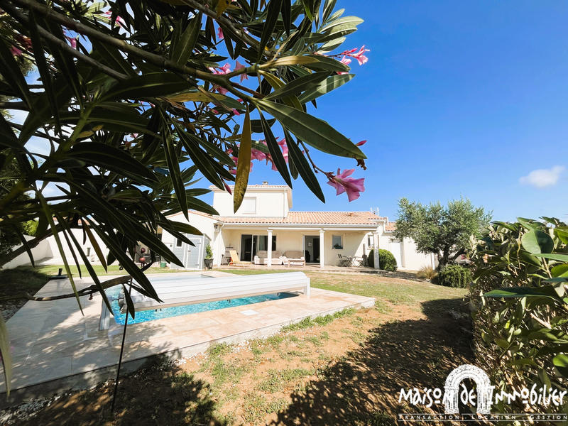 Maison - 185 m² - 7 pièces