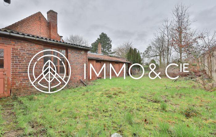 Maison - 220 m² - 6 pièces