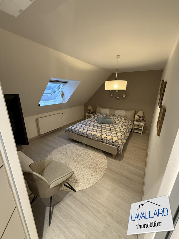 Maison - 120 m² - 5 pièces