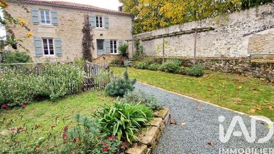 Maison - 123 m² - 4 pièces