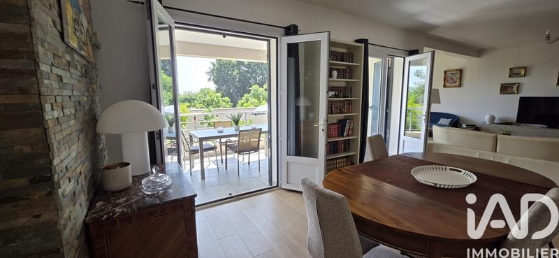 Maison - 200 m² - 6 pièces