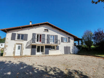 Maison - 153 m² - 4 pièces