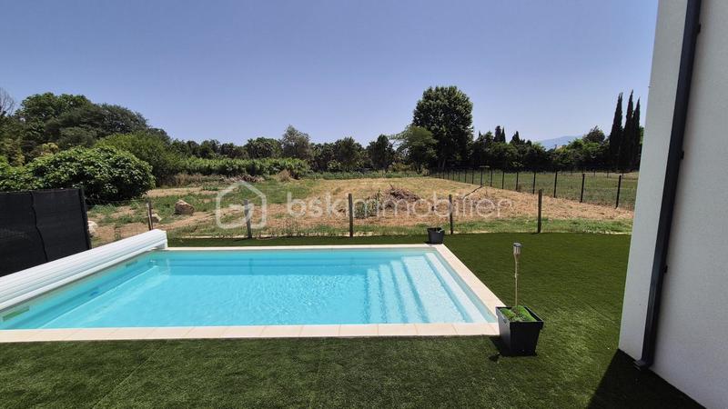Villa - 140 m² - 5 pièces