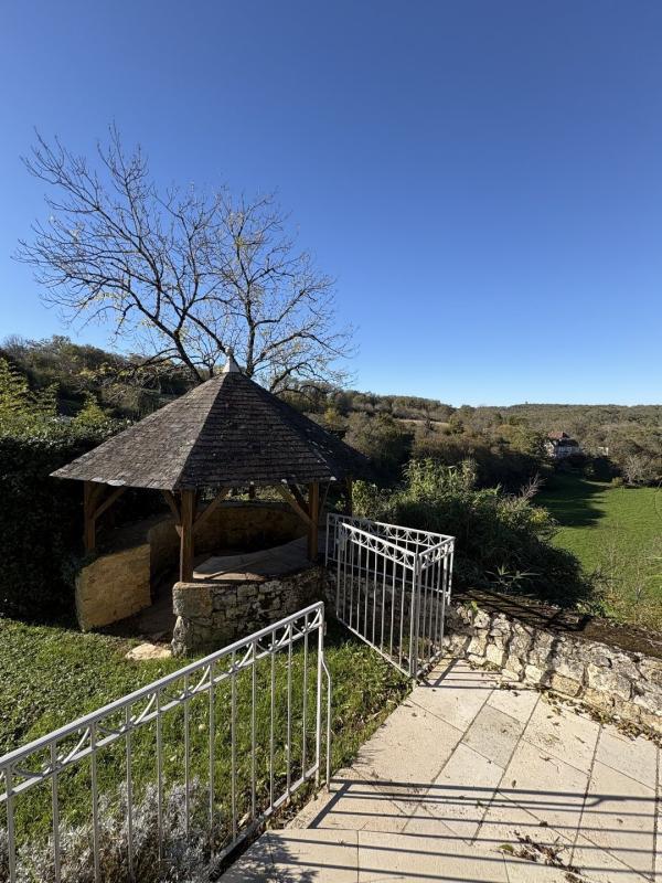 Château - 450 m² - 16 pièces