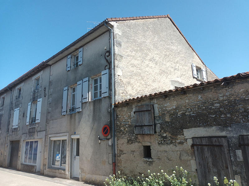 Maison - 198 m² - 7 pièces
