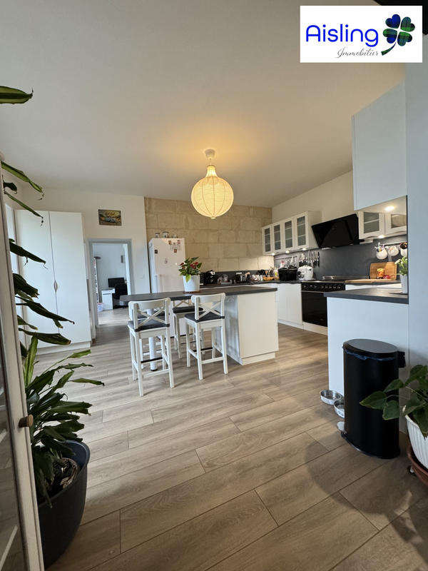 Maison ancienne - 160 m² - 5 pièces