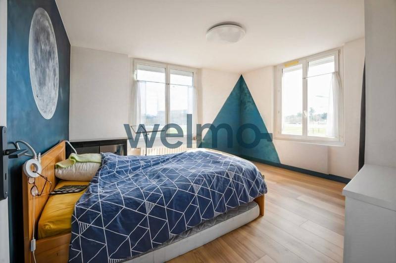 Maison - 180 m² - 6 pièces