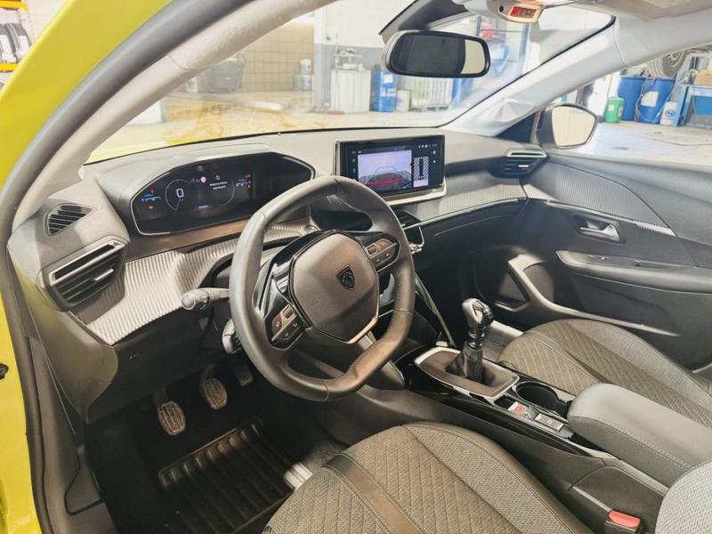 Peugeot 208 II PureTech 100 s&amp;S Allure