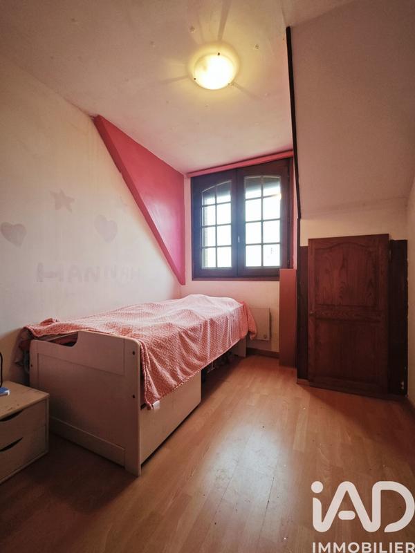 Maison - 217 m² - 8 pièces