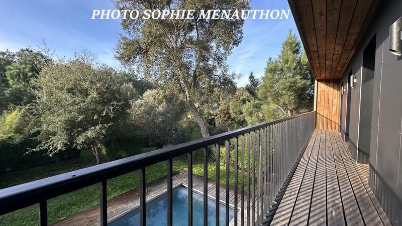 Maison d'architecte - 170 m² - 6 pièces