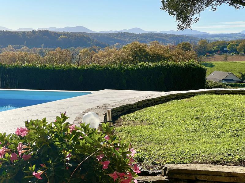 Maison d'architecte - 140 m² - 5 pièces