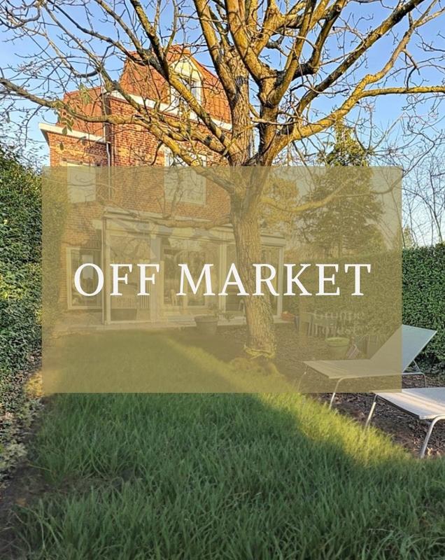 Maison - 238 m² - 11 pièces