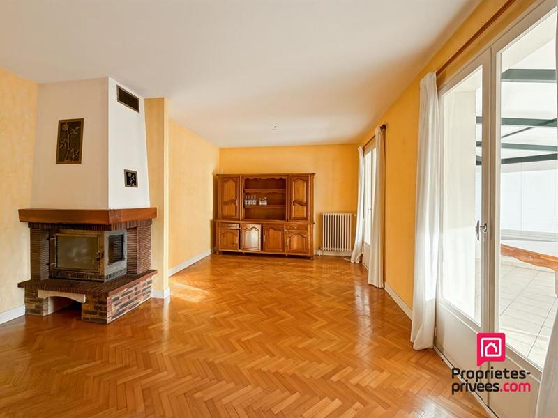 Maison - 103 m² - 5 pièces