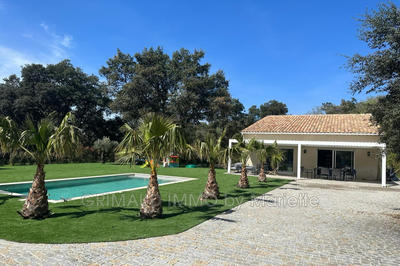 Villa - 160 m² - 6 pièces