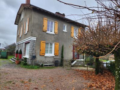 Maison - 141 m² - 7 pièces