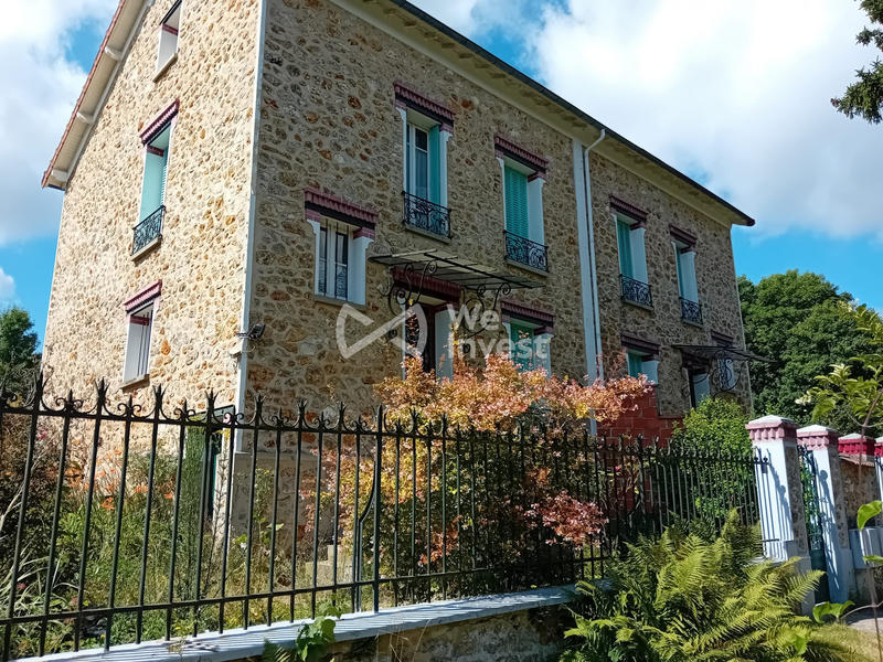 Maison - 101 m² - 5 pièces