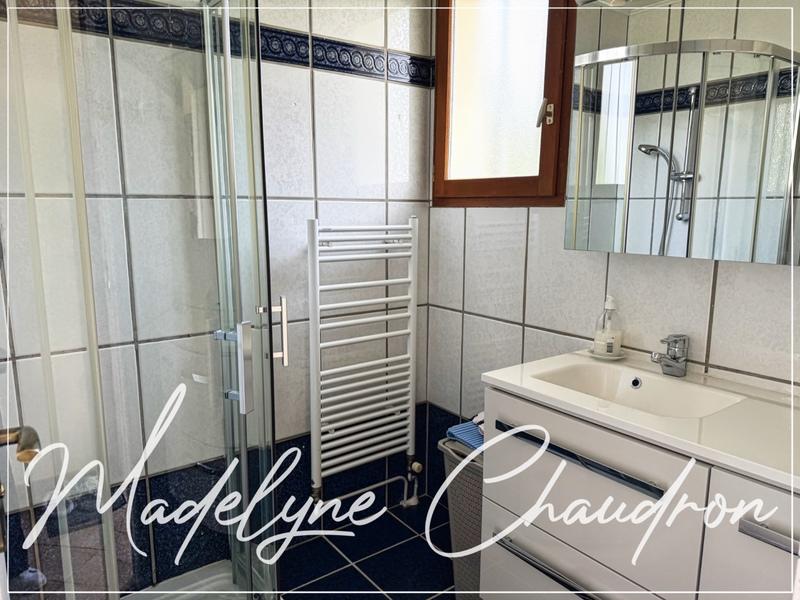 Pavillon - 80 m² - 3 pièces