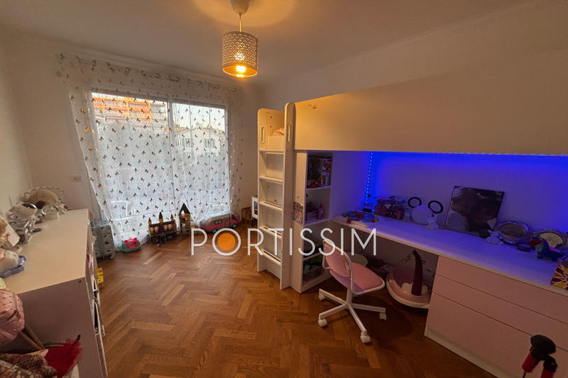 Appartement - 109 m² - 4 pièces