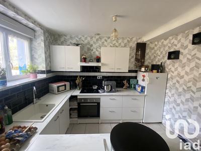 Maison - 104 m² - 4 pièces