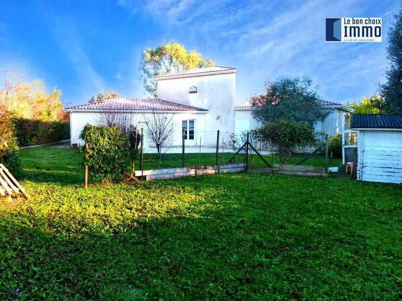 Pavillon - 181 m² - 7 pièces