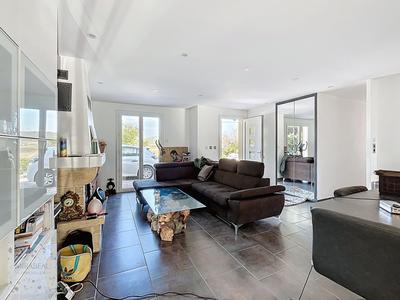 Villa - 103 m² - 5 pièces