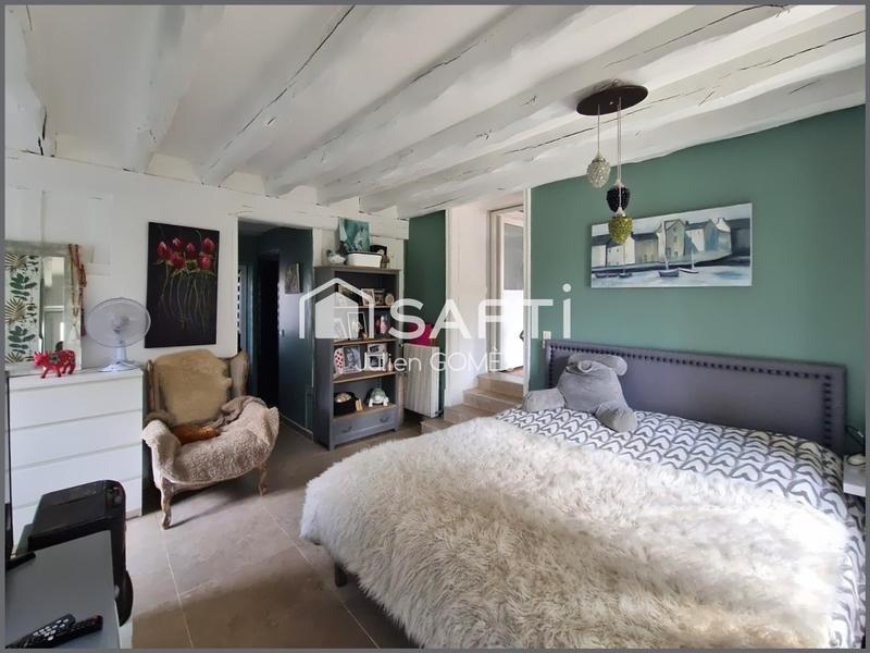 Maison - 298 m² - 12 pièces