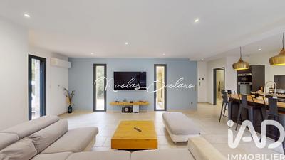 Maison - 132 m² - 5 pièces