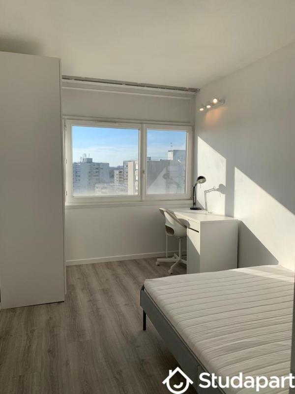 Chambre - 10 m² - 1 pièce