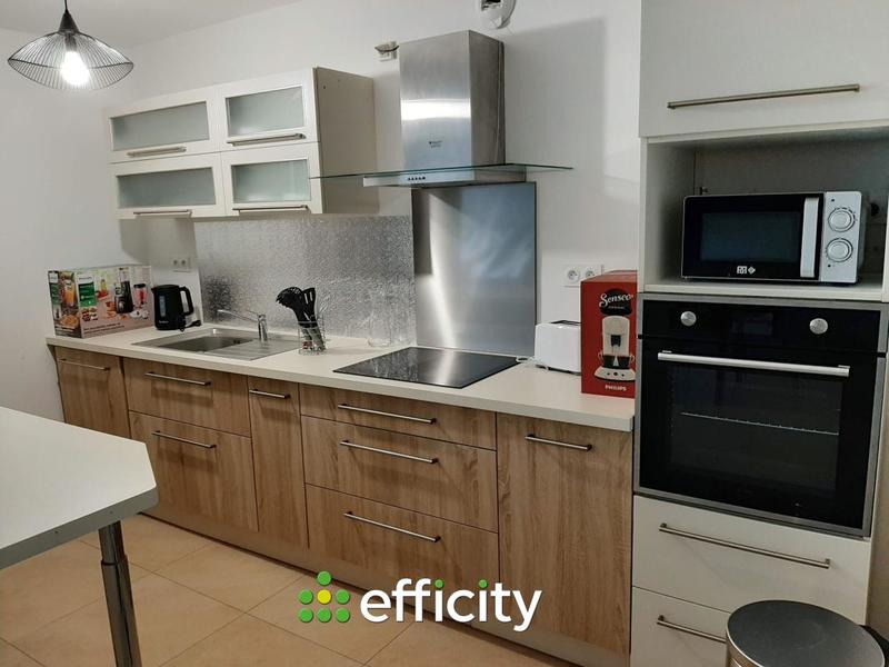 Appartement - 110 m² - 6 pièces