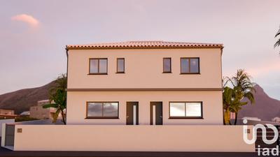 Maison - 67 m² - 3 pièces