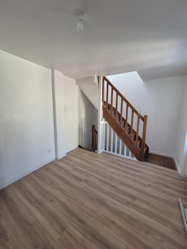 Maison en pierre - 45 m² - 3 pièces