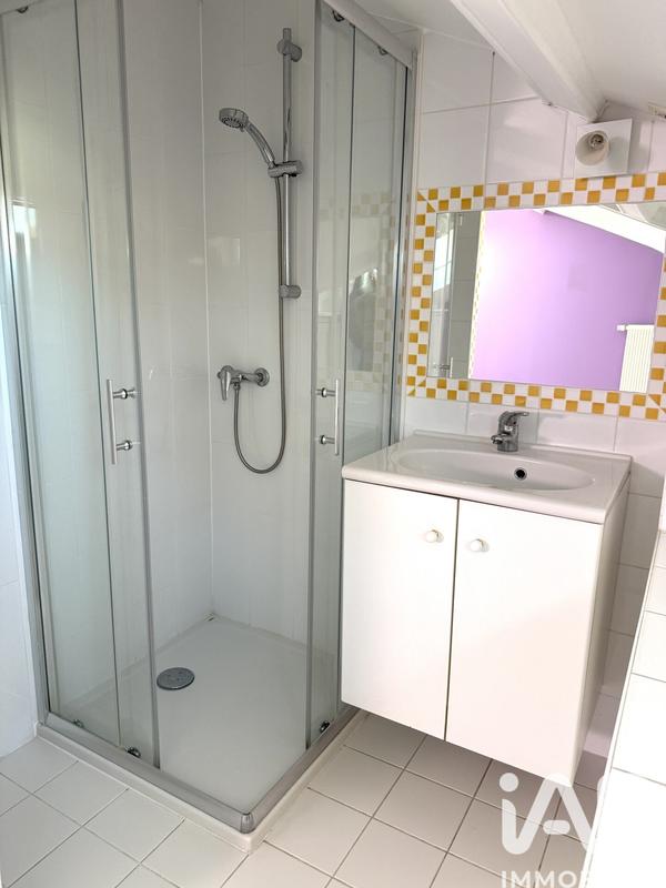 Maison - 180 m² - 6 pièces