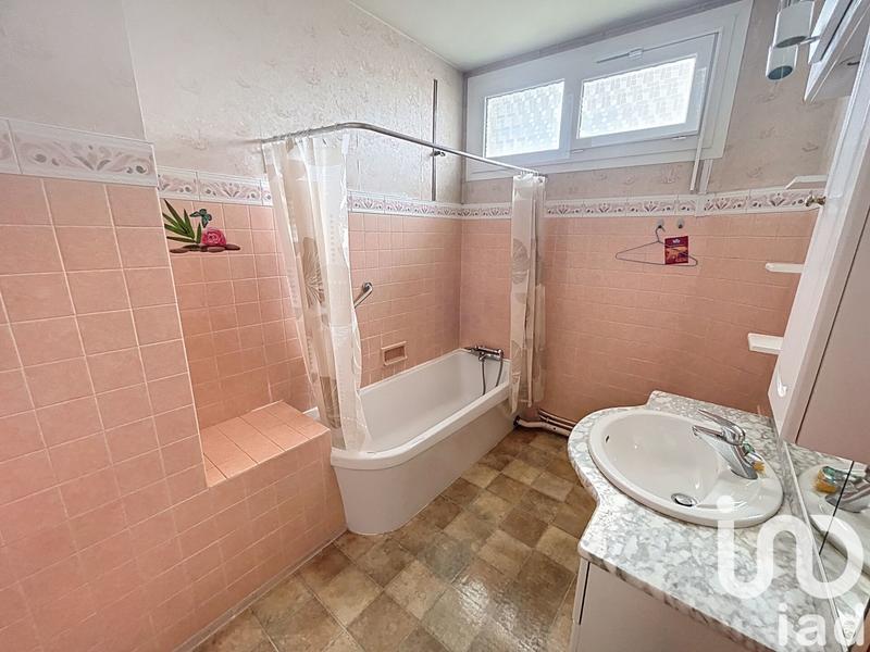 Appartement - 95 m² - 4 pièces