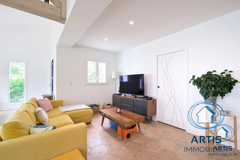 Maison - 140 m² - 4 pièces