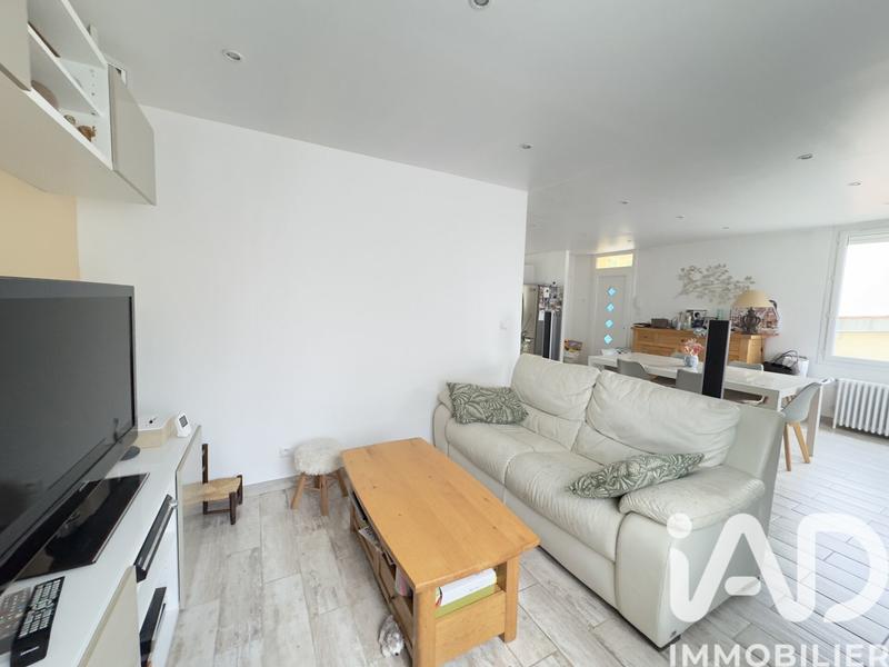 Maison - 95 m² - 5 pièces