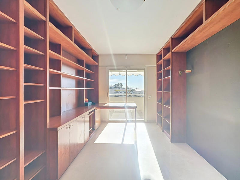 Appartement - 95 m² - 4 pièces