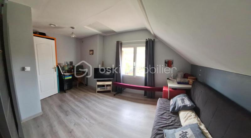 Maison traditionnelle - 100 m² - 6 pièces