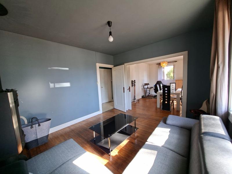 Maison de village - 74 m² - 5 pièces