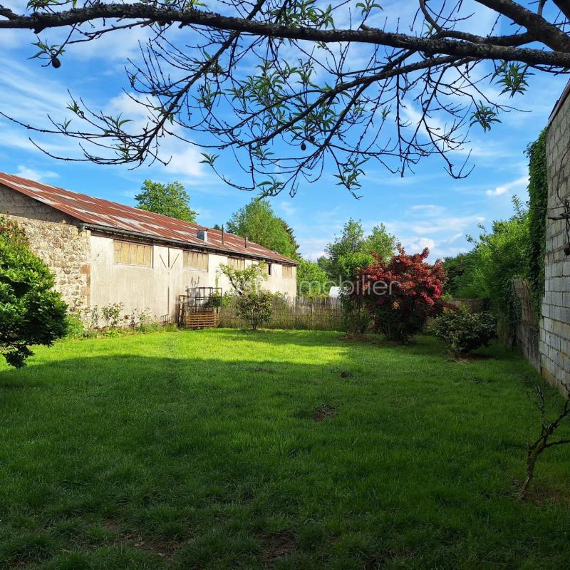 Maison de village - 186 m² - 7 pièces