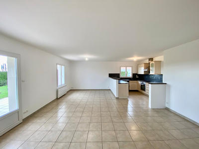 Maison - 87 m² - 4 pièces