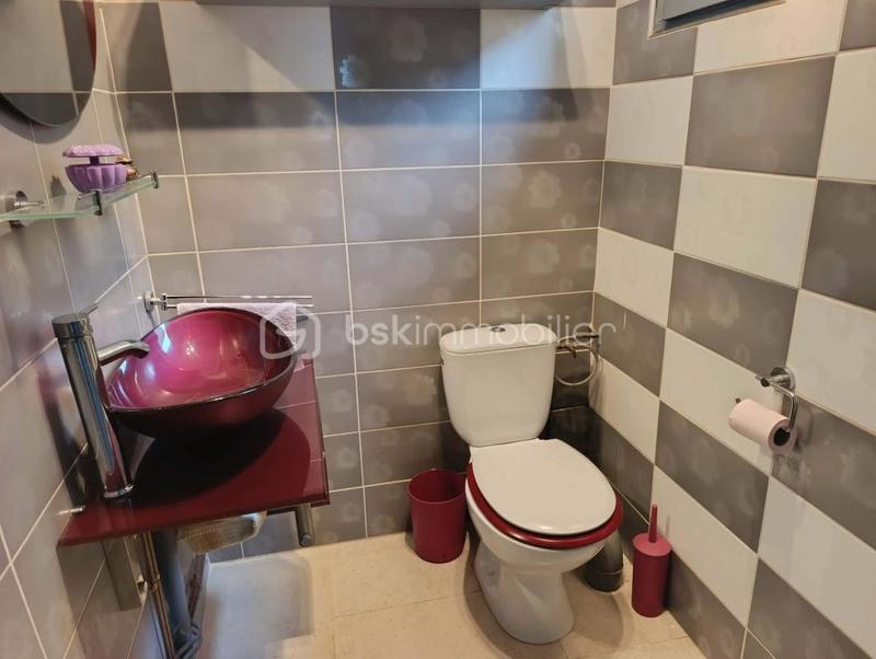 Maison - 102 m² - 4 pièces