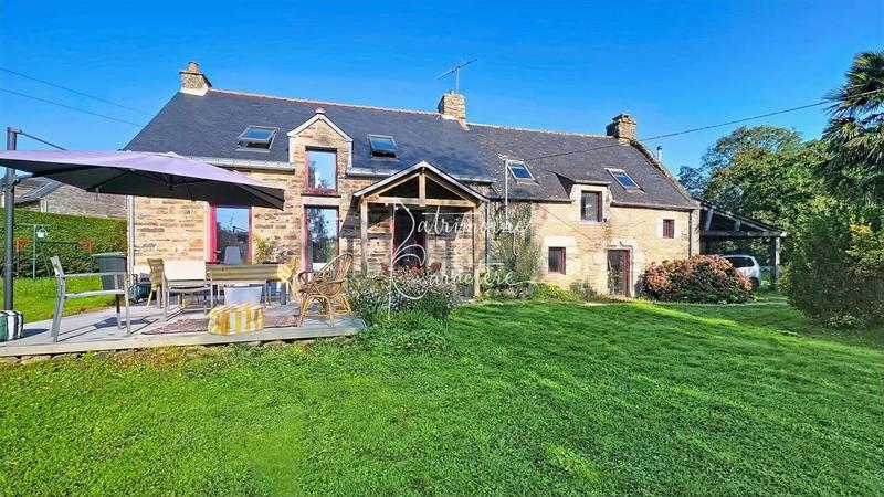 Maison - 155 m² - 8 pièces