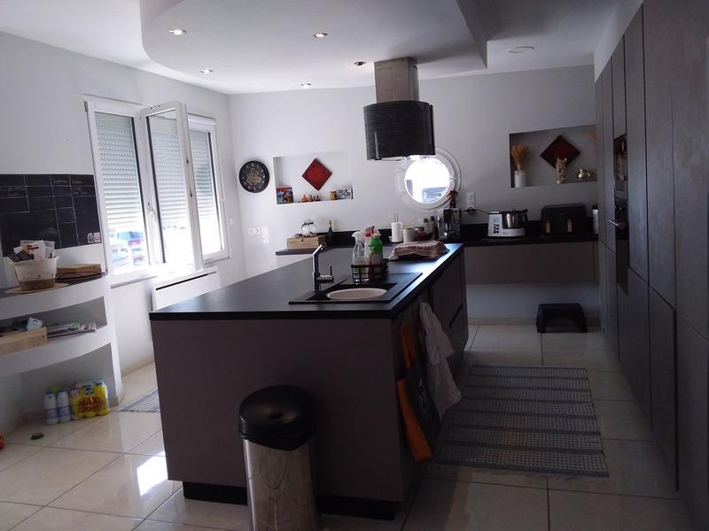 Maison - 189 m² - 5 pièces