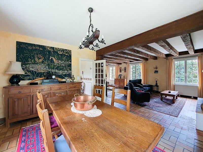 Villa - 186 m² - 6 pièces