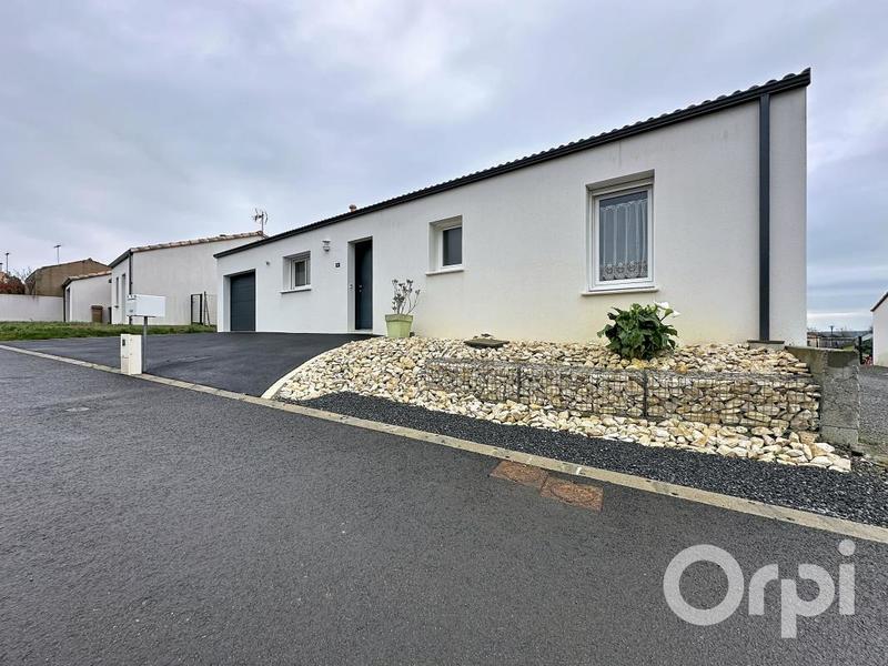 Maison - 85 m² - 4 pièces