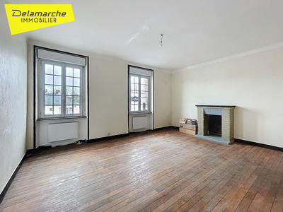 Maison - 143 m² - 9 pièces