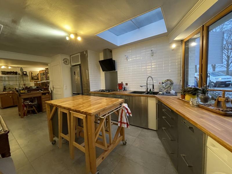 Maison - 166 m² - 6 pièces