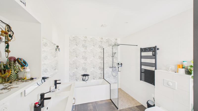 Maison - 155 m² - 6 pièces