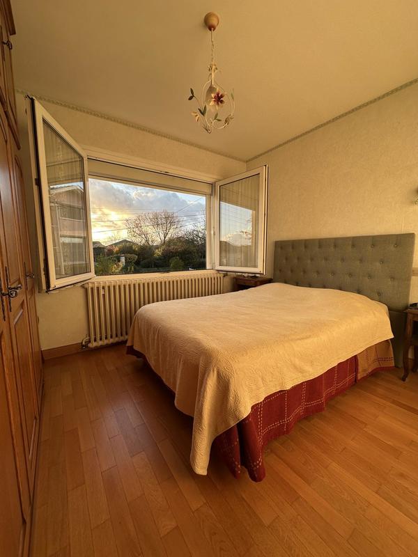 Maison - 90 m² - 6 pièces