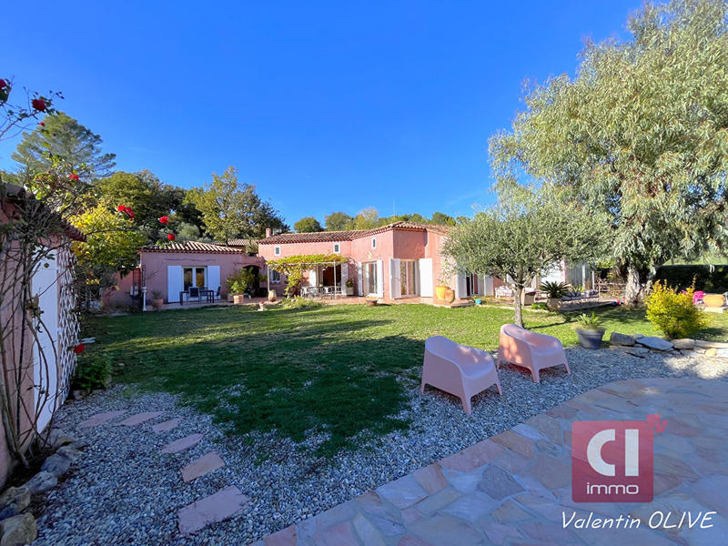 Maison - 144 m² - 5 pièces